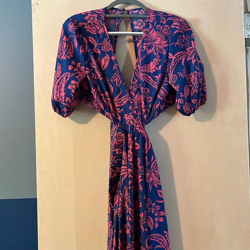 SUMMER/SPRING CUT OUT MIDI FLORAL DRESS
